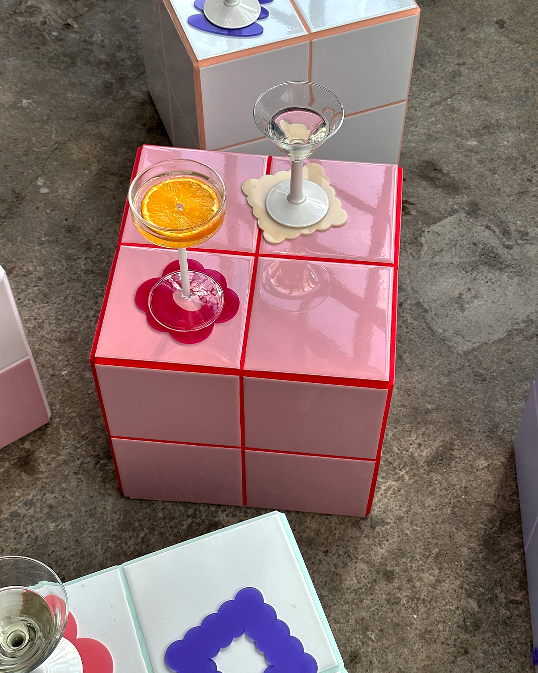 Cube - Rose Pink & Red